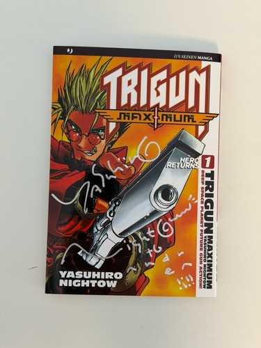Manga volume trigun - trigun, signed